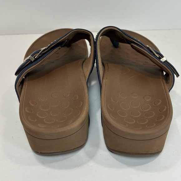 Vionic Capitola Thong Wedge Sandals Women Sz 9.5 Navy Blue Buckle Studded - Picture 5 of 7